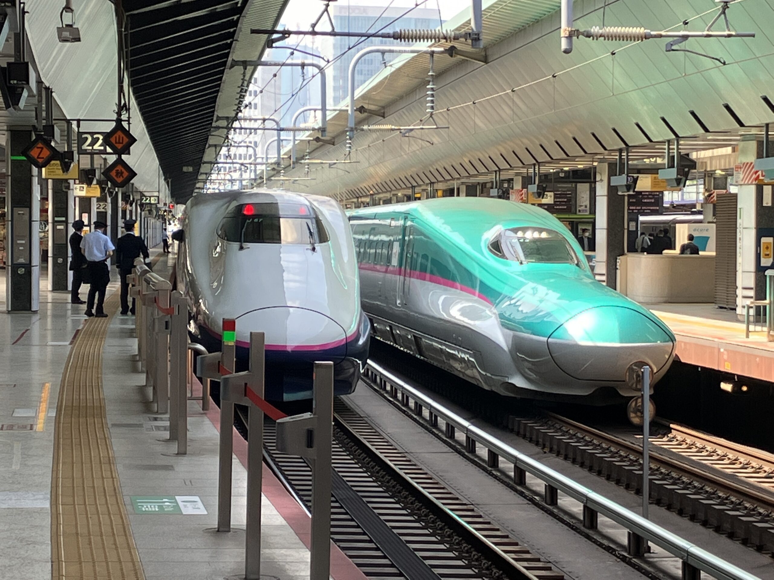 鉄道の仕事 駅員 車掌 運転士の仕事内容 Br 勤務形態 給料 福利厚生など完全解説 フェニ夫の鉄道ブログ